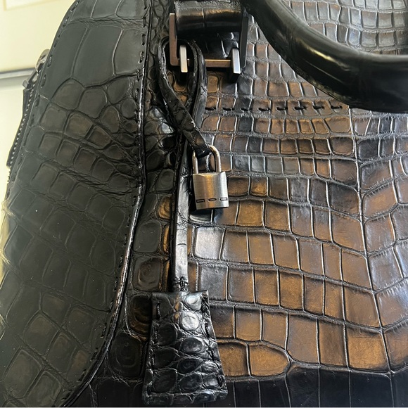 VBH 089/300 Avenue Alligator Satchel - Picture 2 of 6